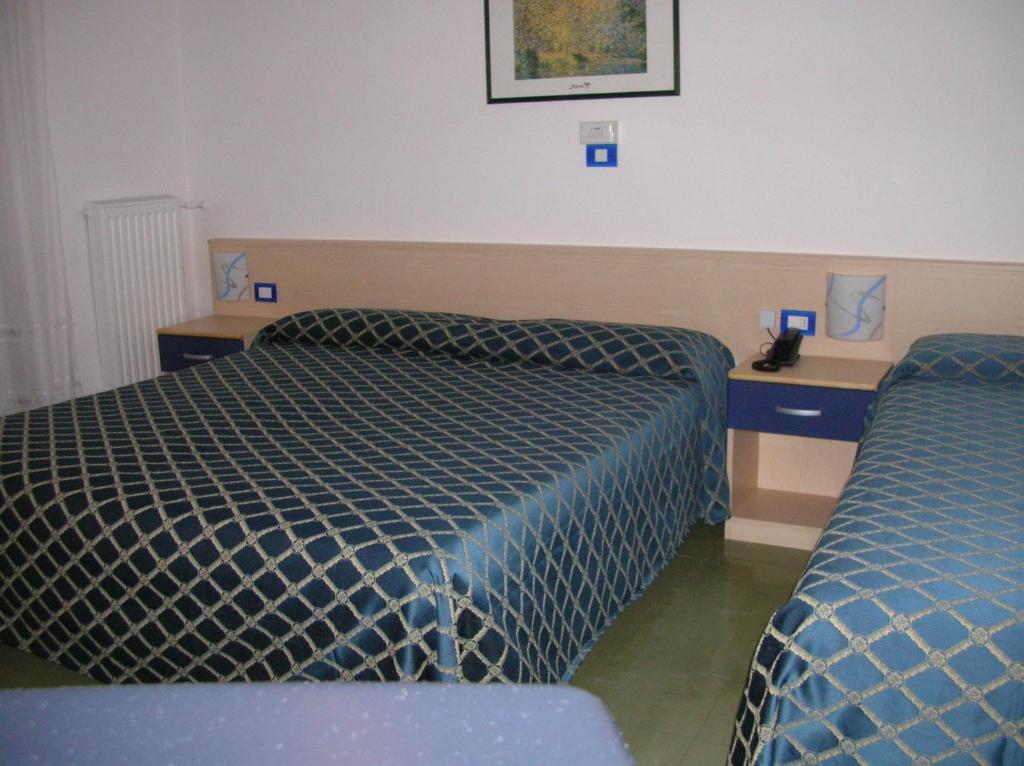 לידו די ג'סולו Hotel Oceanic חדר תמונה